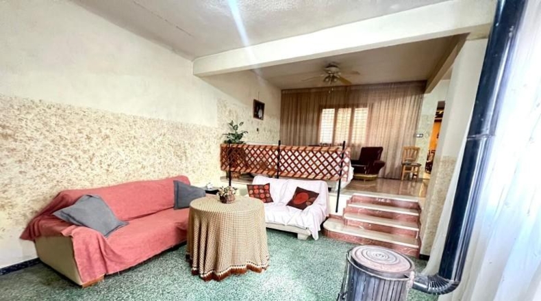 Alicante - Dolores - 690m2