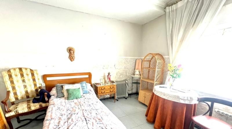 Alicante - Dolores - 690m2