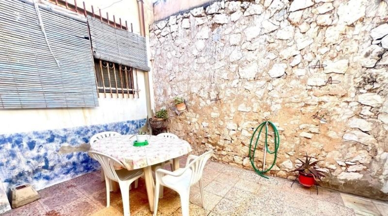 Alicante - Dolores - 690m2