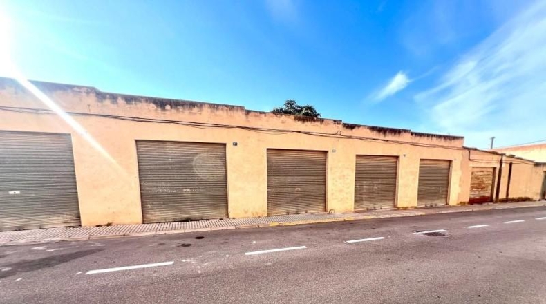 Alicante - Dolores - 690m2