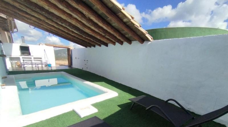 Teruel - Peñarroya de Tastavins - 417m2