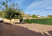 Chalet independiente con terreno en venta en la España, Jaén, ref: TR150031 foto