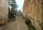 Отдельно стоящий дом с участком на продажу в городе Томельосо Фото