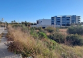 Городская земля под застройку на продажу у города Salou Фото