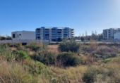 Городская земля под застройку на продажу у города Salou Фото