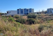 Городская земля под застройку на продажу у города Salou Фото