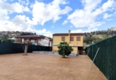 Xalet independent amb terreny en venda a la España, La Guardia de Jaén, ref.: TR242146 foto