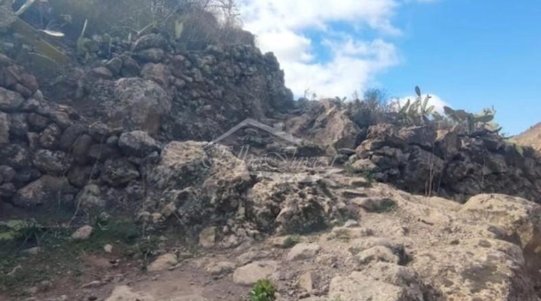 Santa Cruz de Tenerife - Guía de Isora - 13110m2