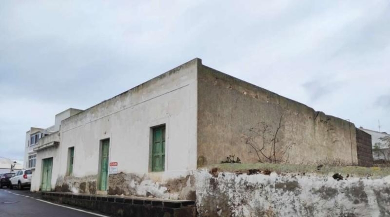 Las Palmas - San Bartolomé - 1961m2