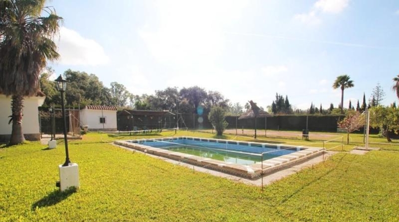 Cádiz - Jerez de la Frontera - 2645m2