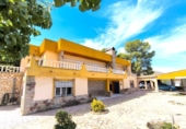 Xalet independent amb terreny en venda a la España, Iecla, ref.: TR335152 foto