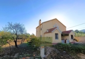 Chalet independiente con terreno en venta en la España, Ontinyent, ref: TR346408 foto