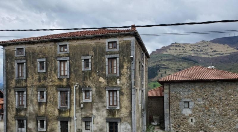 Cantabria - Veguilla - 680m2