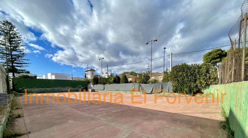 Valencia - Torrent - 528m2