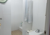 Chalet independiente con terreno en venta en la España, Esparreguera, ref: TR156389 foto