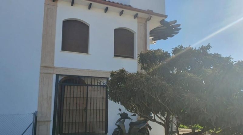 Málaga - Алаурин-де-ла-Торре - 874m2