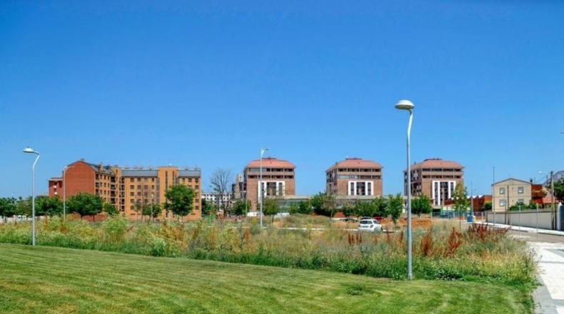 León - León - 2088m2