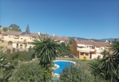 Xalet independent amb terreny en venda a la España, Estepona, ref.: TR140755 foto