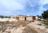 Casa de camp amb terreny en venda a la España, Jumella, ref.: TR333853 foto