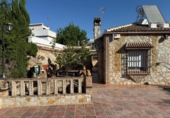 Chalet independiente con terreno en venta en la España, Écija, ref: TR352012 foto