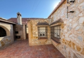 Chalet independiente con terreno en venta en la España, Écija, ref: TR382392 foto
