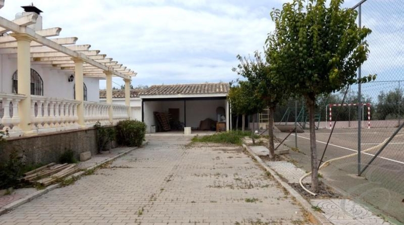 Granada - Baza - 3461m2