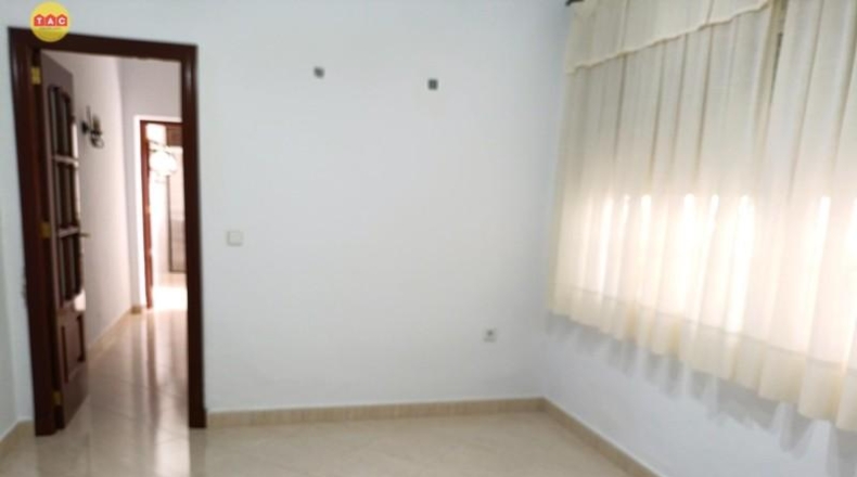Granada - Ventas de Huelma - 187m2