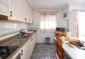 Дом с участком на продажу в городе Торревьеха Фото