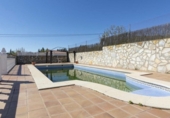 Casa de camp amb terreny en venda a la España, Sierra de Fuentes, ref.: TR140484 foto
