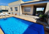 Chalet independiente con terreno en venta en la España, Deltebre, ref: TR221634 foto