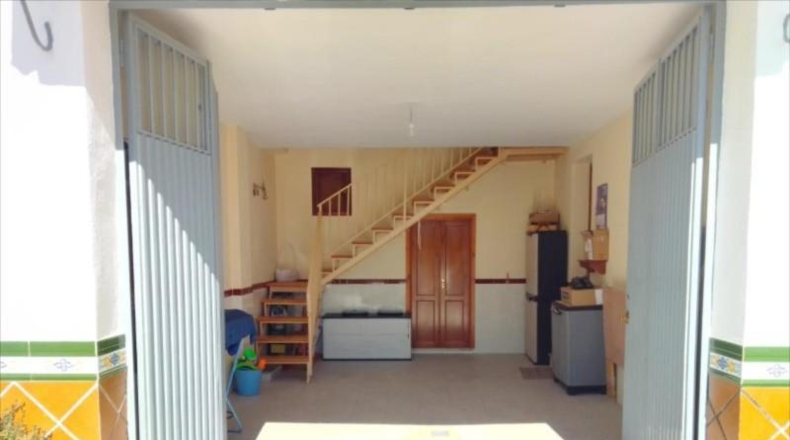 Córdoba - Lucena - 2300m2