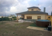 Chalet independiente con terreno en venta en la España, Albox, ref: TR383535 foto