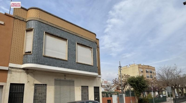 Valencia - Almussafes - 351m2