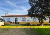 Casa de camp amb terreny en venda a la España, Badajoz, ref.: TR143198 foto