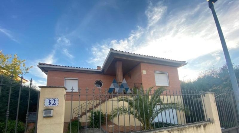 Toledo - Cobisa - 240m2
