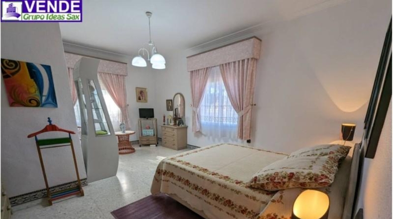 Alicante - Sax - 280m2
