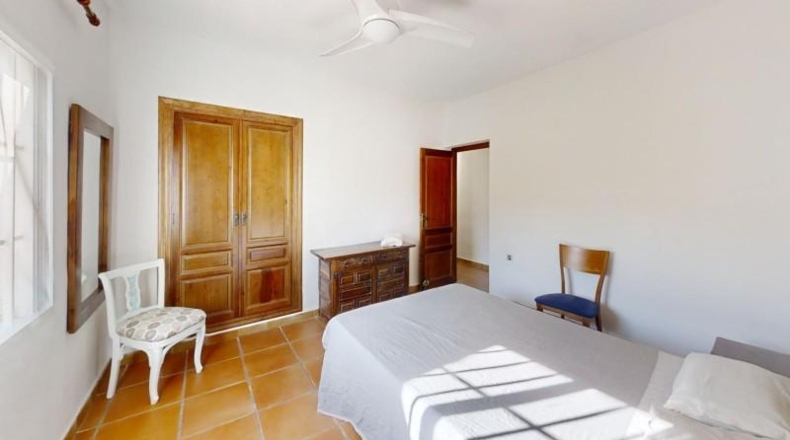 Valencia - Chiva - 700m2