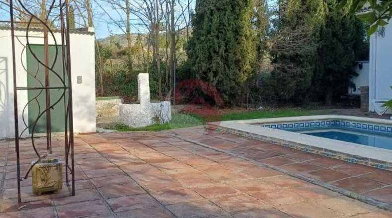 Málaga - Cártama - 2700m2