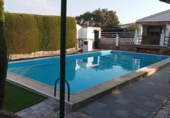 Chalet independiente con terreno en venta en la España, Plasencia, ref: TR144678 foto