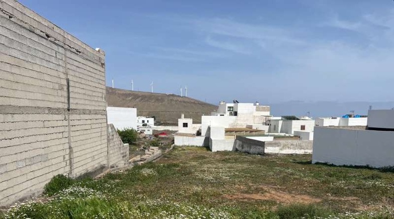 Las Palmas - San Bartolomé - 1490m2