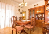 Дом с участком на продажу в городе Торревьеха Фото