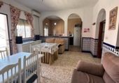 Chalet independiente con terreno en venta en la España, Olivares, ref: TR161773 foto