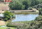 Xalet independent amb terreny en venda a la España, Las Navas de la Concepción, ref.: TR248554 foto