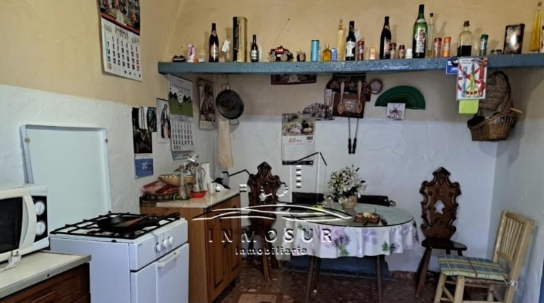 Córdoba - Lucena - 3700m2