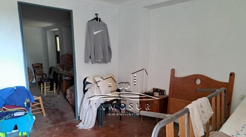 Córdoba - Lucena - 3700m2