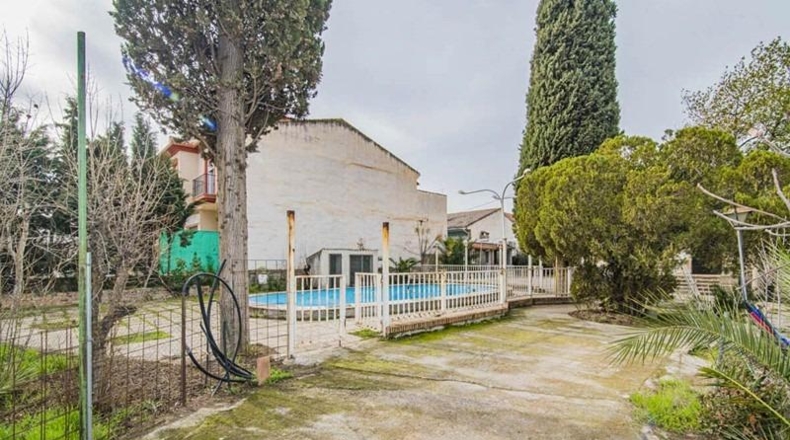 Granada - Cúllar Vega - 1235m2