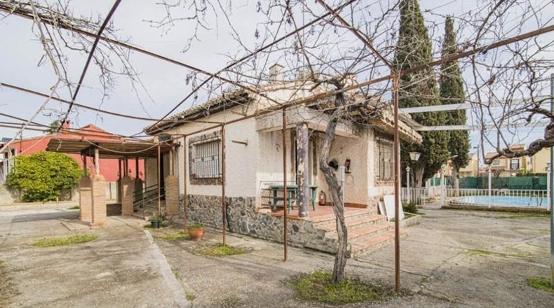 Granada - Cúllar Vega - 1235m2