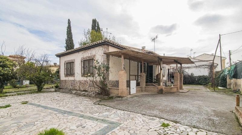 Granada - Cúllar Vega - 1235m2