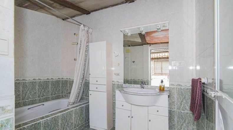 Granada - Cúllar Vega - 1235m2