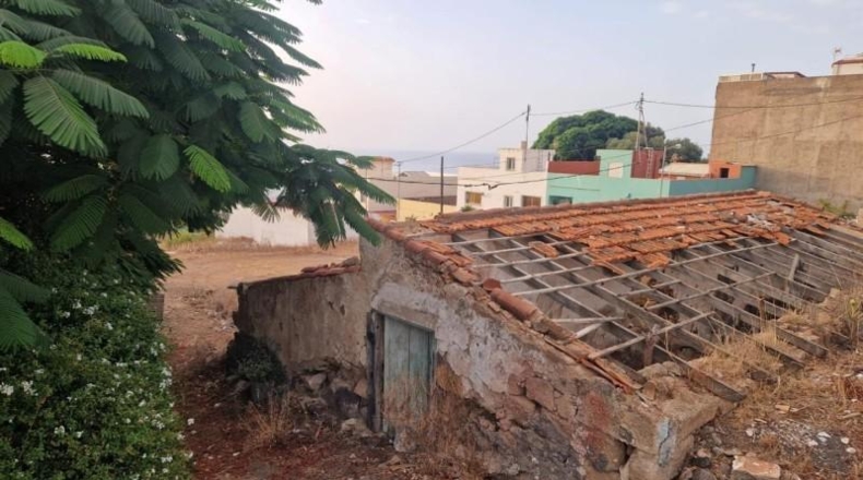 Santa Cruz de Tenerife - San Isidro - 851m2